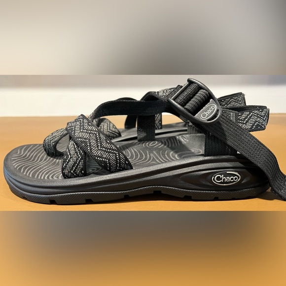 Chaco Women's Sandals Black Size 8 - Picture 10 of 12